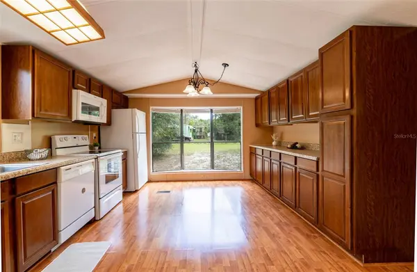 5865 NE 137TH TER, Williston, FL 32696