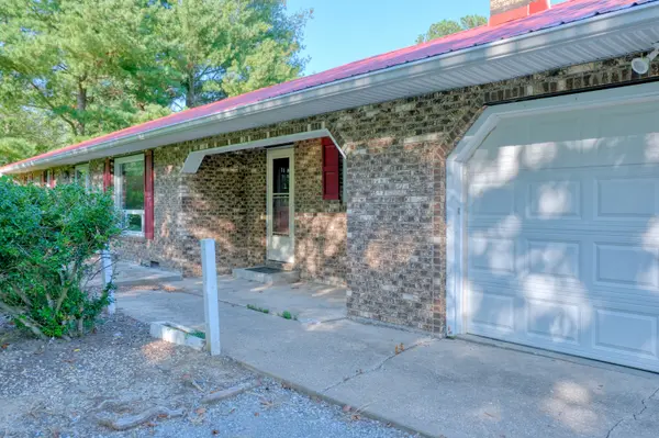 103 Smith DR, Desoto, IL 62924