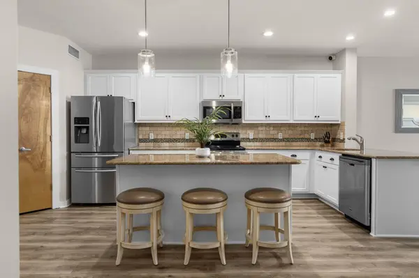 1803 Broadway #604, Nashville, TN 37203