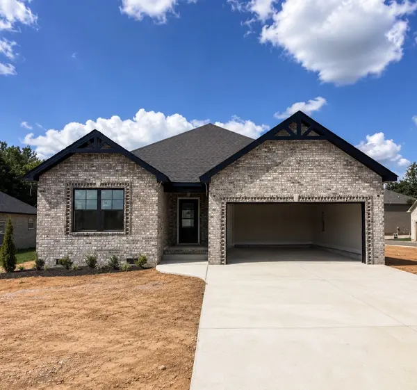 381 Hereford Farms, Clarksville, TN 37043