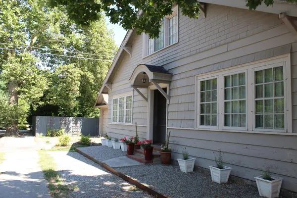 2812 N WASHINGTON ST. Aly, Spokane, WA 99205