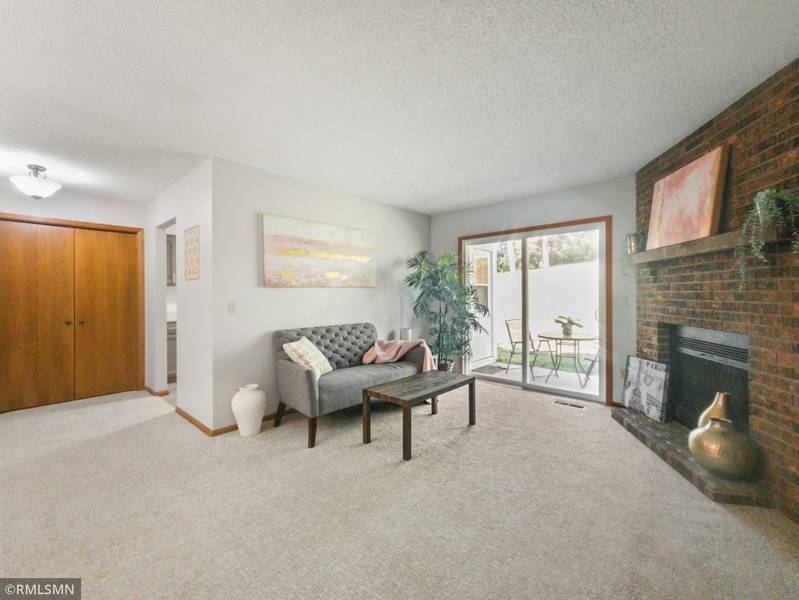 1977 Gold TRL #A, Eagan, MN 55122