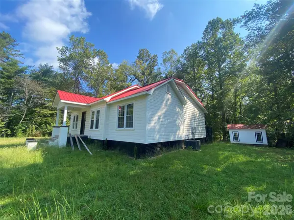 615 Vine Arden RD, Morganton, NC 28655