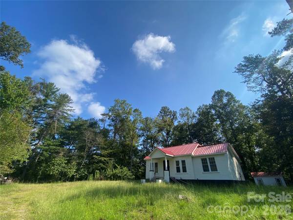 615 Vine Arden RD, Morganton, NC 28655