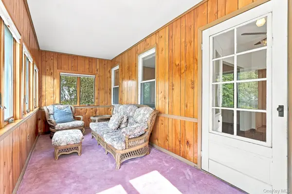 8 Lancaster AVE, Montrose, NY 10548