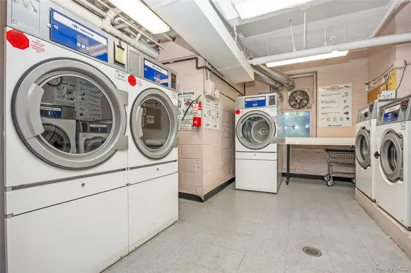 26-21 Union ST #6D, Flushing, NY 11354