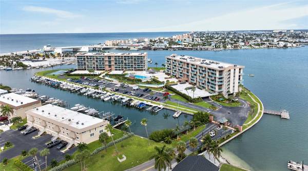 1 KEY CAPRI #704W, Treasure Island, FL, 33706 photo 2