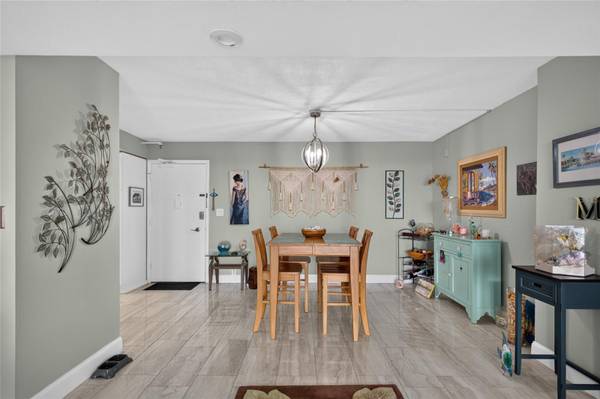 1 KEY CAPRI #704W, Treasure Island, FL, 33706 photo 7