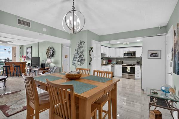1 KEY CAPRI #704W, Treasure Island, FL, 33706 photo 9
