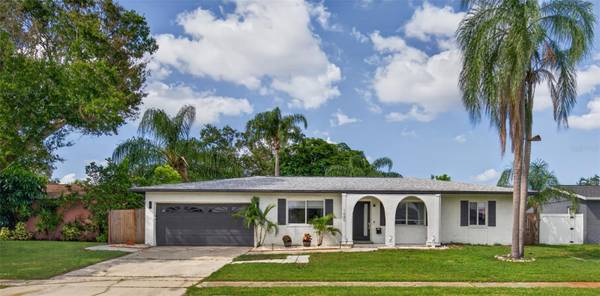 1689 PENNSYLVANIA AVE NE, St Petersburg, FL 33703