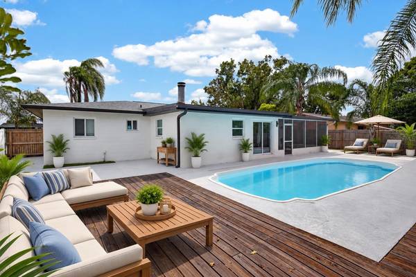 1689 PENNSYLVANIA AVE NE, St Petersburg, FL, 33703 photo 32