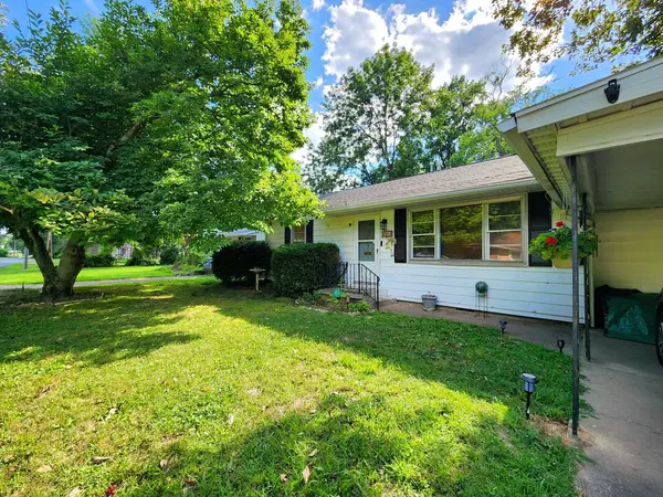 404 N Smith ST, Carbondale, IL 62901