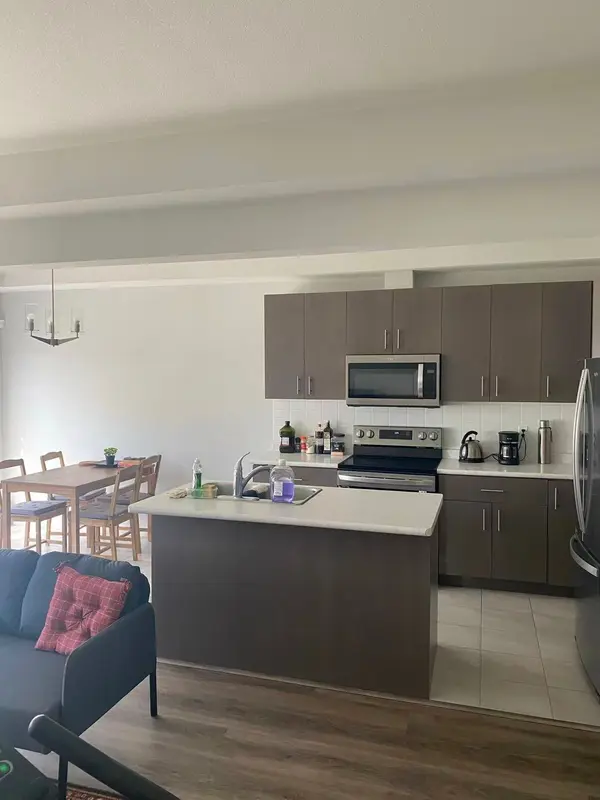 7377 Marvel DR, Niagara Falls, ON L2H 3V5
