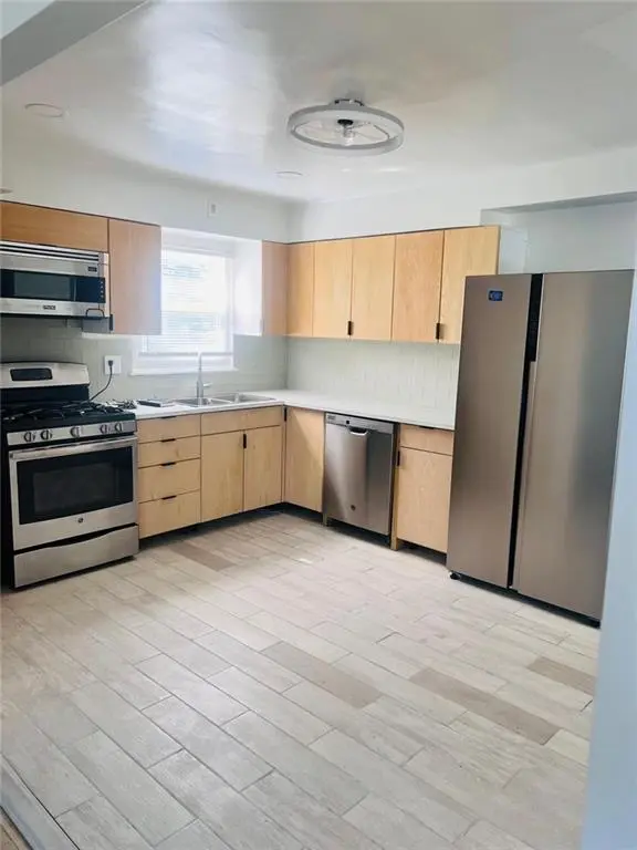 2540 Far Rockaway BLVD #1, Far Rockaway, NY 11691