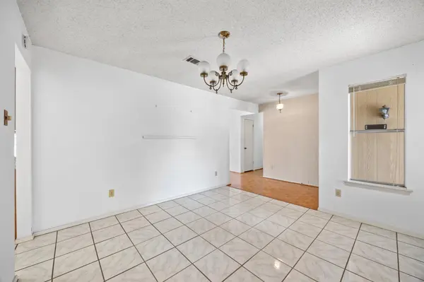 2110 Trede DR, Austin, TX 78745