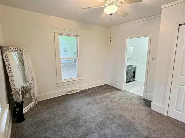 705 N Clay ST, Nevada, MO 64772
