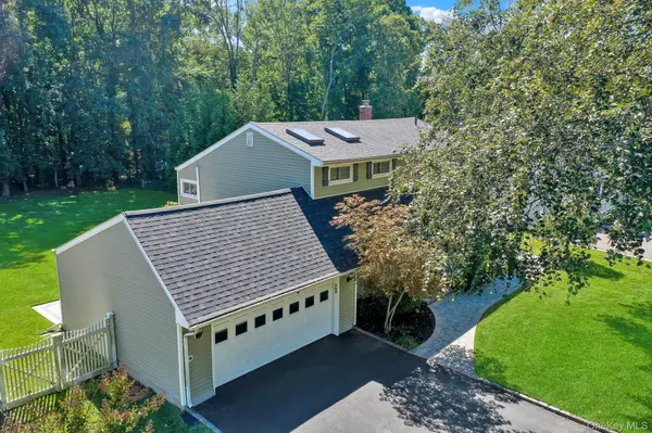 719 Glenridge LN, East Northport, NY 11731