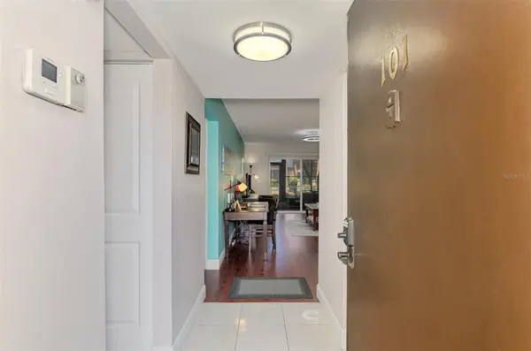 1630 STICKNEY POINT RD #30-101, Sarasota, FL 34231