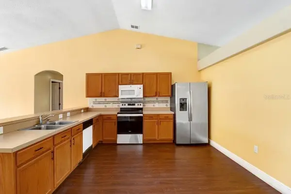 352 CLERMONT DR, Kissimmee, FL 34759