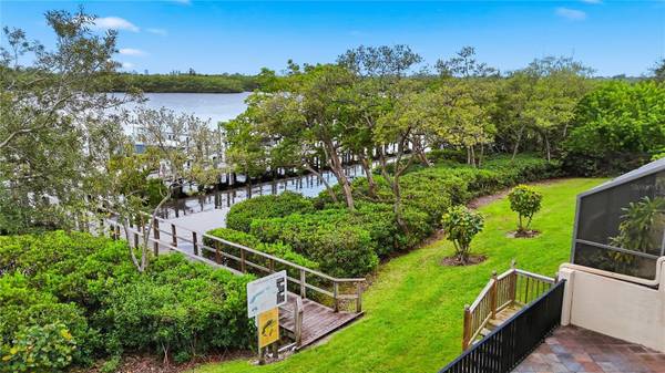 1022 PASEO DEL RIO NE #1022, St Petersburg, FL, 33702 photo 31