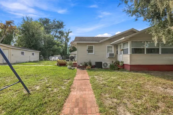 614 W PENNSYLVANIA AVE, Deland, FL 32720