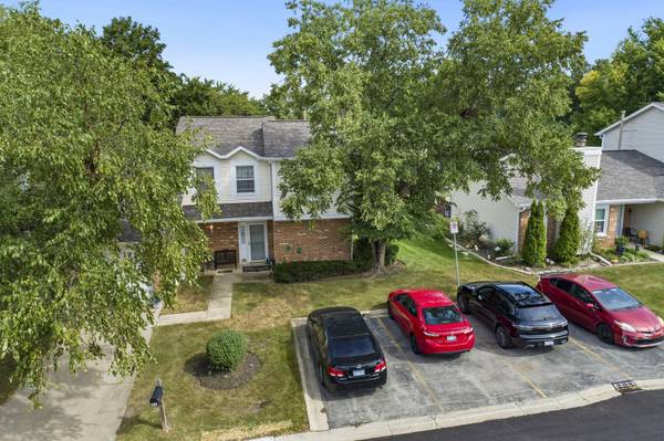 251 Tamarack DR, Bloomingdale, IL 60108