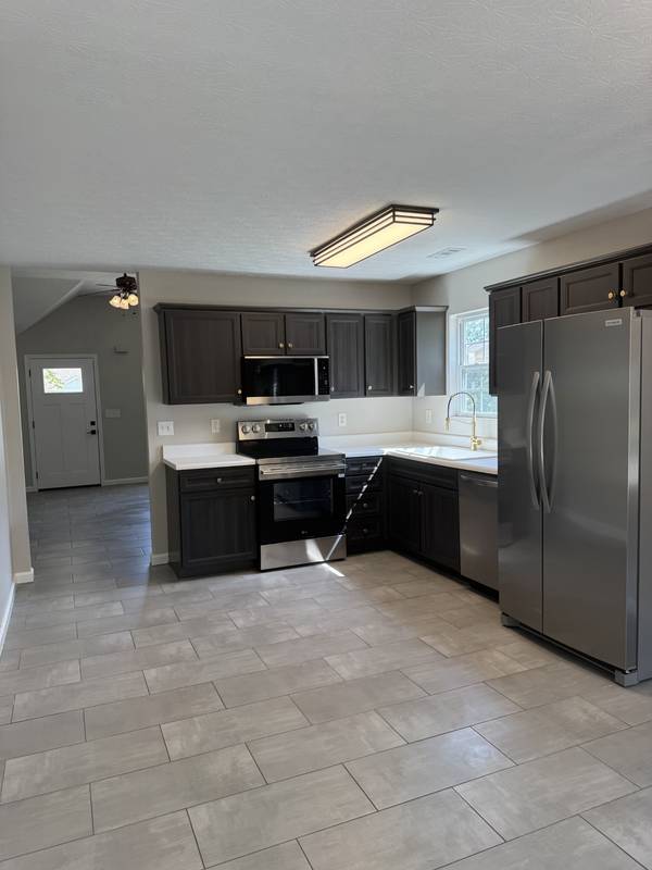 2214 Burns St, Nashville, TN 37216