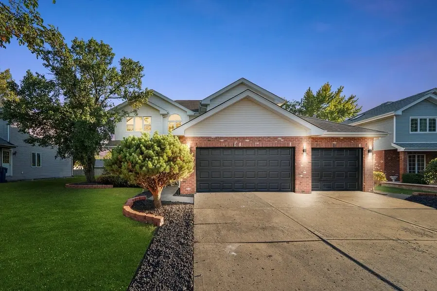 5345 Stanford LN, Matteson, IL 60443