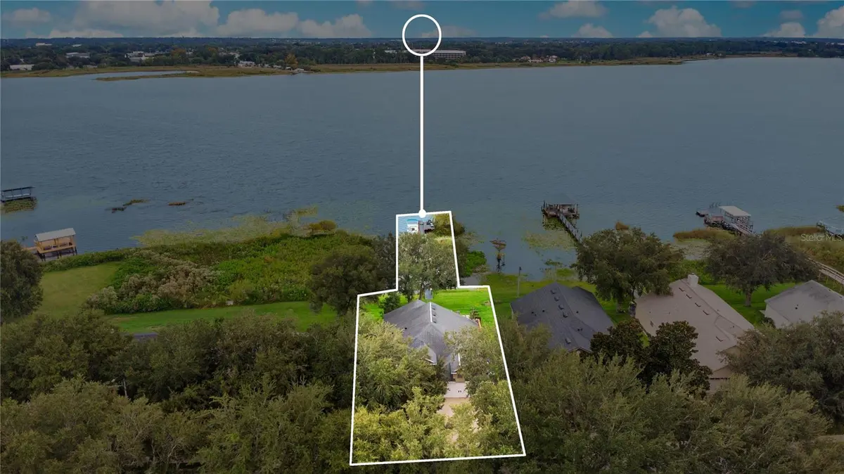 1821 LAKE VILLA DR, Tavares, FL 32778