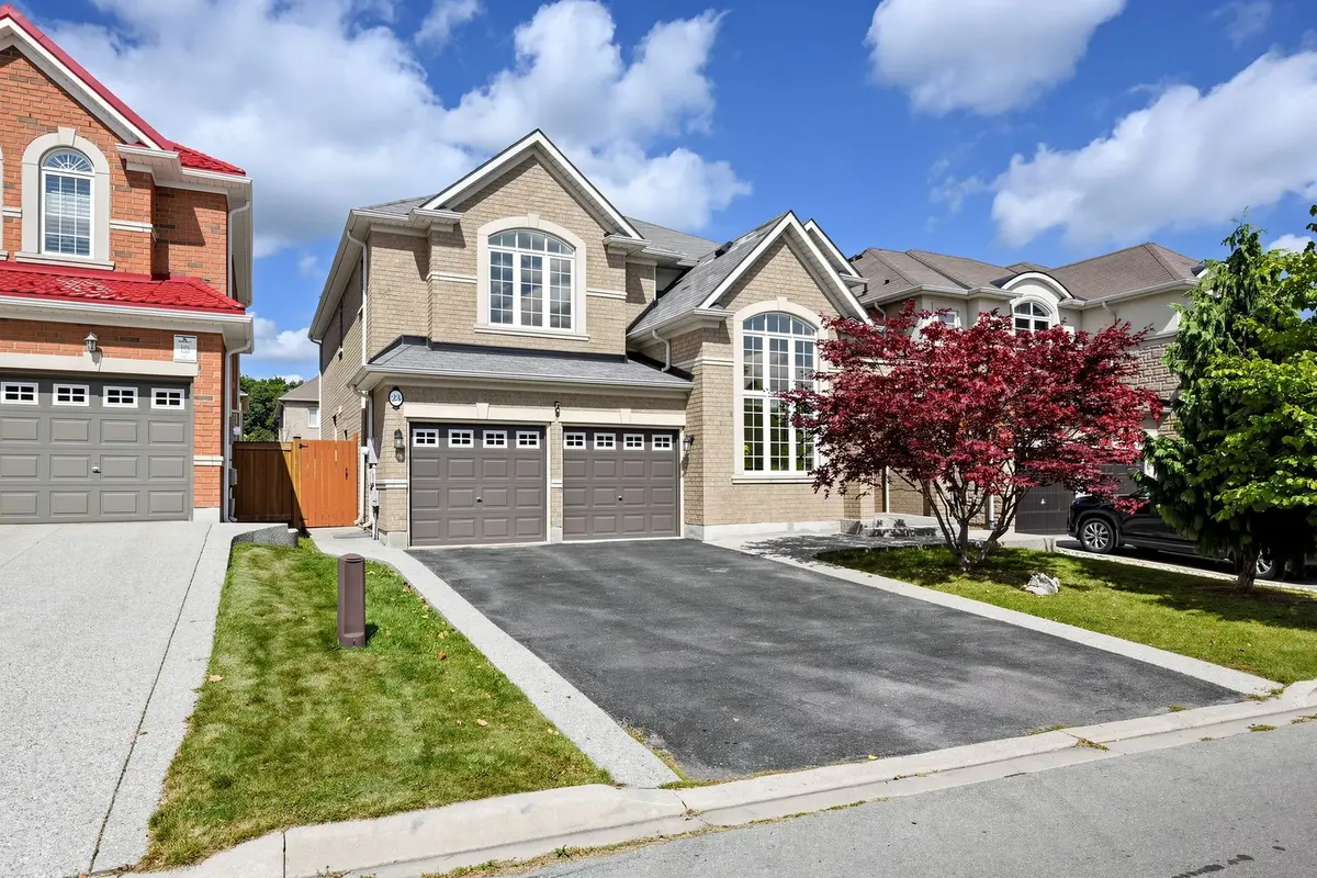 23 Woodhouse ST, Hamilton, ON L9K 0H2