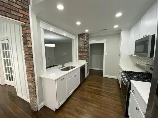 4017 RAWLINS Street, Dallas, TX 75219