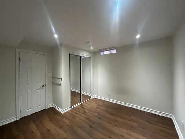 36 Bendamere Cres CRES #Entire Two-Bedroom Bsmt, Markham, ON L3P 6Y1