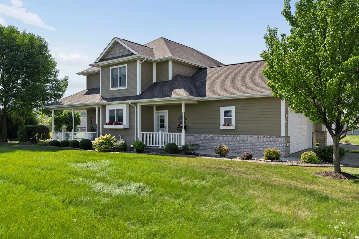 2993 GEORGETOWN PL, Menasha, WI 54952