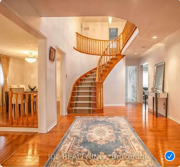 101 Summerdale Dr DR #Master Bedroom 2nd Floor, Markham, ON L6T 6W3