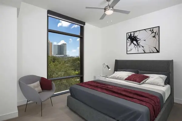 1515 Austin Street #1-1701, Houston, TX 77002