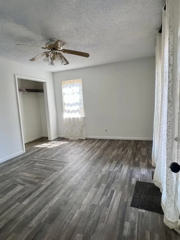 2079 Talking Rocks RD, Branson West, MO 65737