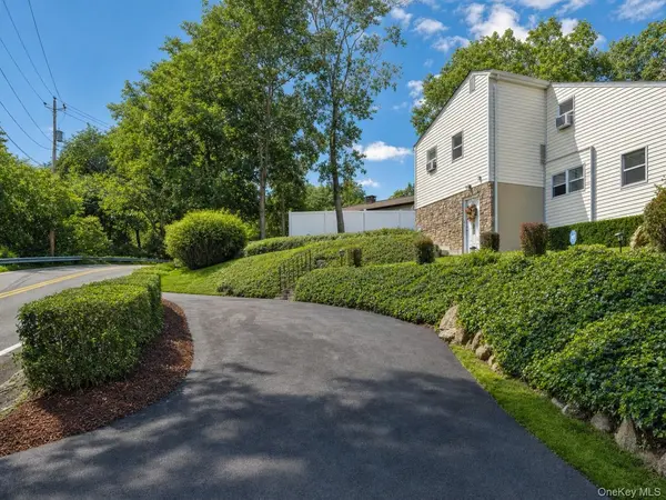 255 Mine RD, Monroe, NY 10950