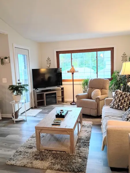 4160 3rd ST NE #203, Columbia Heights, MN 55421