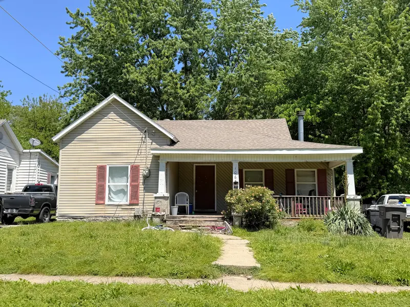 1065 E Pacific ST, Springfield, MO 65803