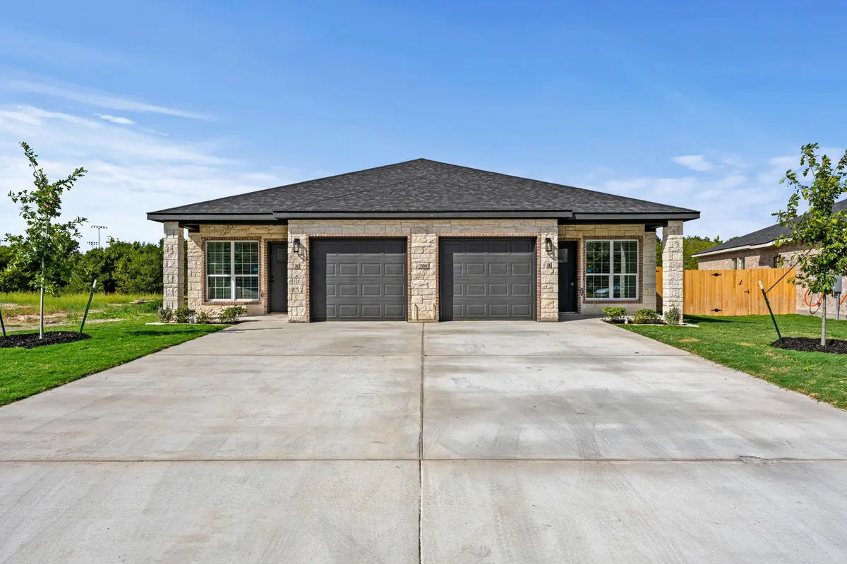 206 Dolphin DR, Temple, TX 76501