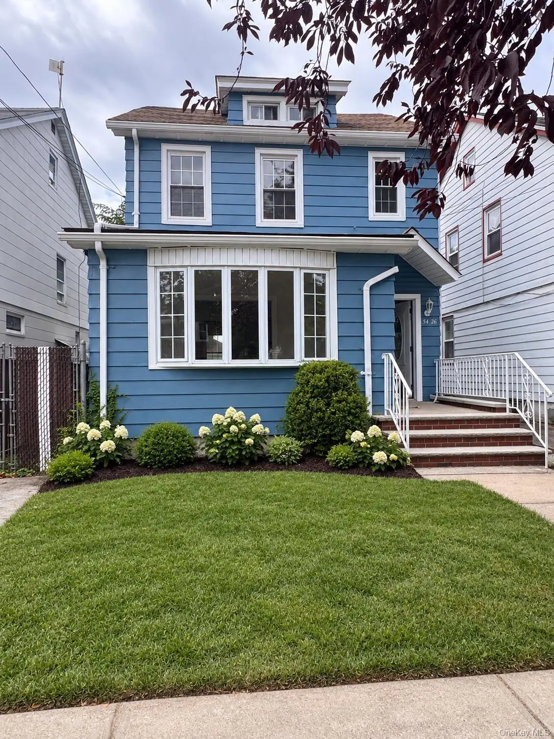 3426 209th ST, Bayside, NY 11361