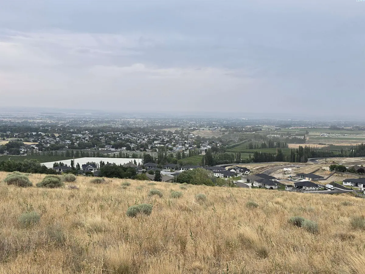 NKA S. Olympia Street (12.38 acres), Kennewick, WA 99337