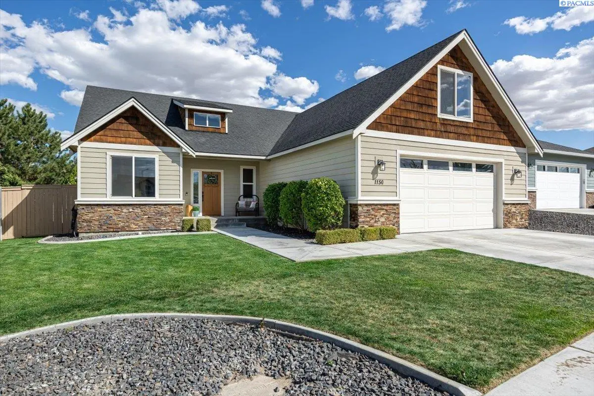 1150 N Montana, Kennewick, WA 99336