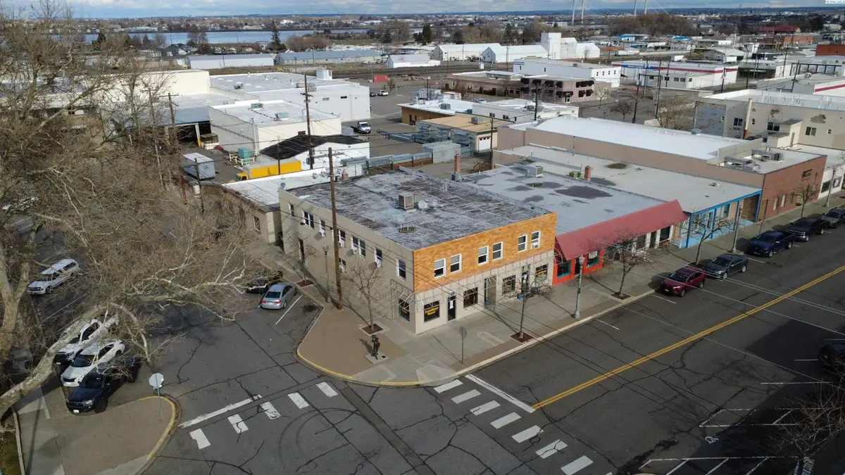 322 W Kennwick Ave, Kennewick, WA