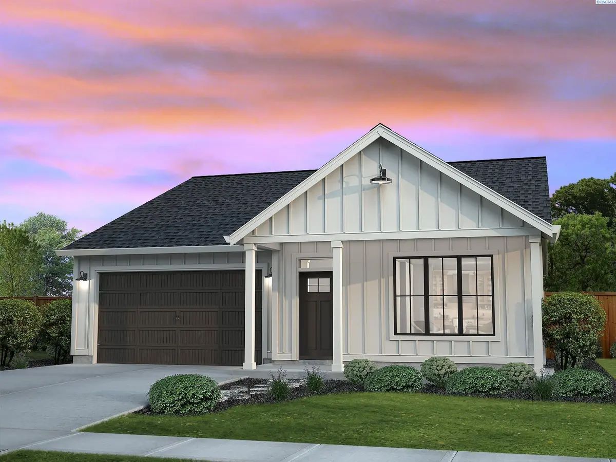 1303 18th St, Benton City, WA 99320