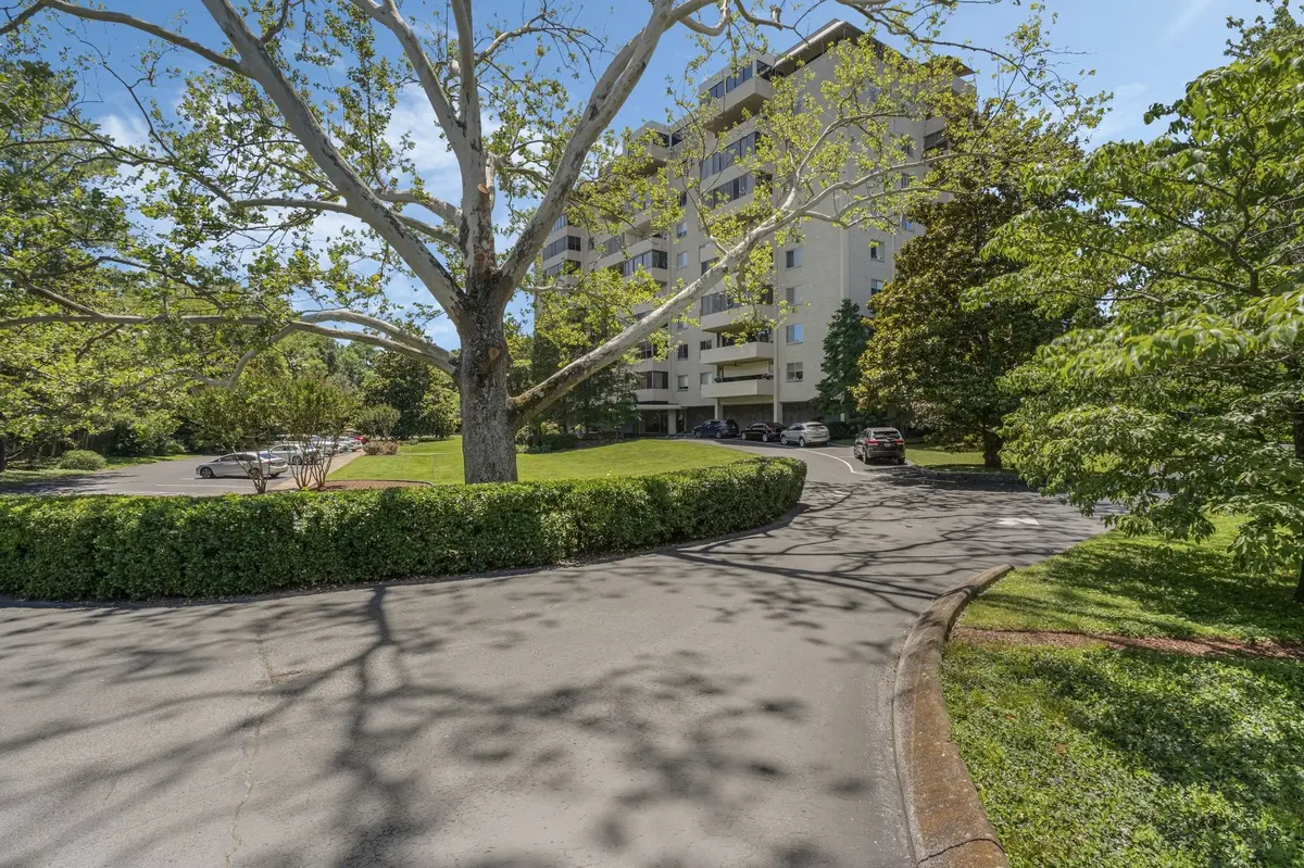 105 Leake Ave #25, Nashville, TN 37205