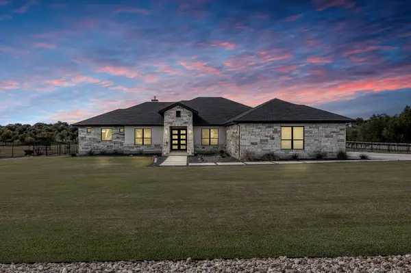 127 Lazy Creek DR, Georgetown, TX 78628