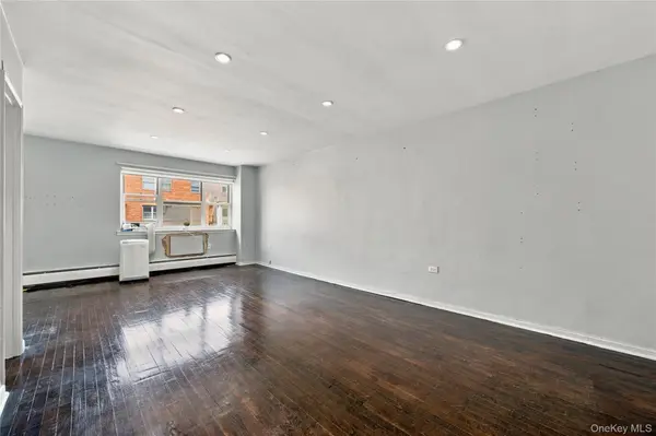 9910 60th AVE #5A, Corona, NY 11368