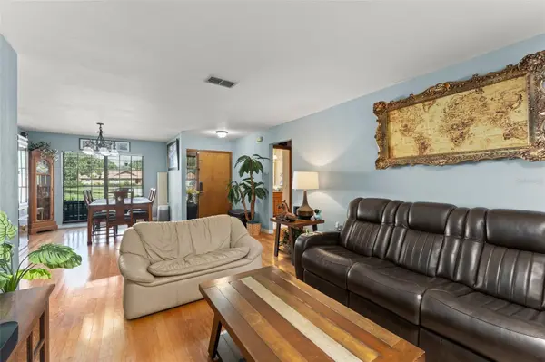 1341 S RIDGE LAKE CIR, Longwood, FL 32750