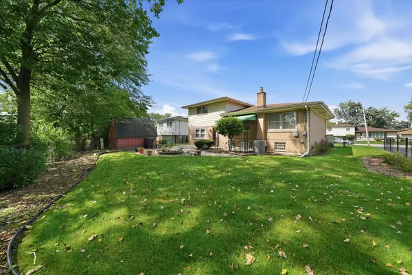 737 E 170th PL, South Holland, IL 60473